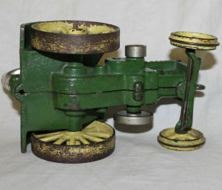 Antique Vindex Model D John Deere Cast Iron Toy Tractor 5