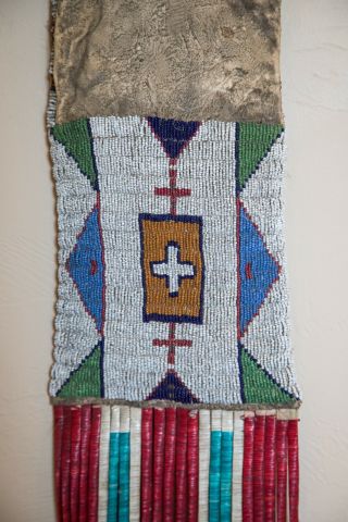 LAKOTA BEADED QUILLED HIDE PIPE BAG 19TH CENTURY SIOUX INDIAN NATIVE AMERICAN 9