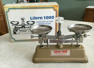 Vintage Laboratory & Gold / Jewelry Scale,  Weights