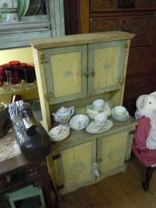 Antique Childs Painted Cottage Cabinet Hutch Kitchen Dining Rm Small Hoosier