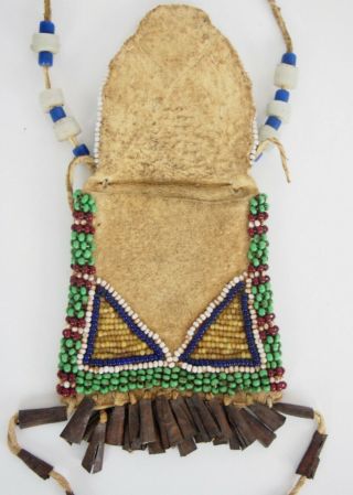 ANTIQUE NATIVE AMERICAN NORTHERN PLAINS BEADED MEDICINE BAG DEER SKIN 1800 ' s 10