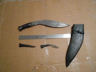 Antique Bhojpure Kukri.  11.  5 In.  Blade,  W/accessory Knives And Sheath