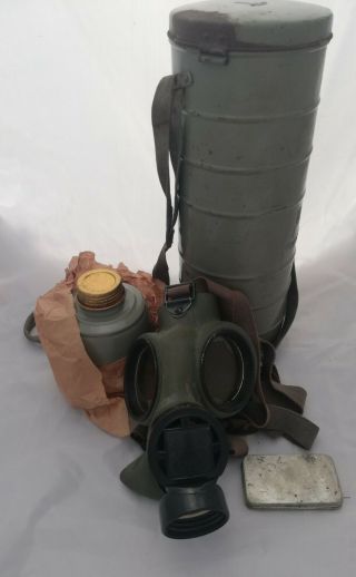 Ww2 1938 Czech Chema Gas Mask Full Kit With Canister