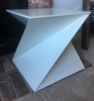 Retro Mid Century Modern Style White Metal Side End Table