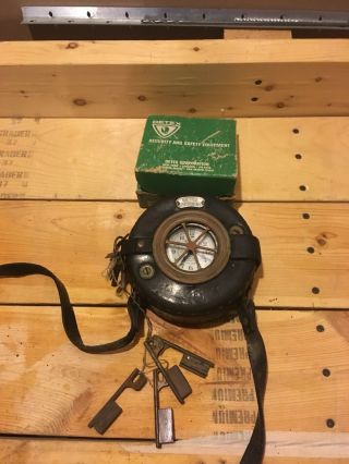 Vintage Detex Newman Prison Time Clock With Multiple Key 