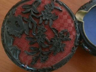 Vintage Chinese Carved Red on Black Cinnabar Ashtray and Cigarette Box Set 6