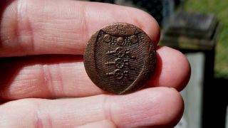 Rev War Dug 1700s British Royal Artillery Coat Button