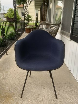 Charles Eames Herman Miller Blue Tweed On White Fiberglass Arm Chair