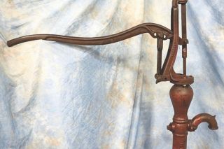 Antique Primitive Large Hudson Cast Iron Well Water Pump with Patina 7