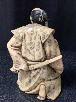 ANTIQUE CHINESE SAMURAI FIGURE.  IVORY COLOURED 9inch tall 3