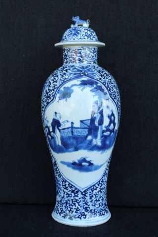 A Lidded 19th Century Chinese Export Vase With A Garden Scene