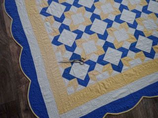 Vintage Summer Cottage Color Blue & Yellow QUILT Scalloped Edge 85 