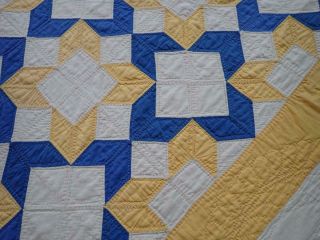 Vintage Summer Cottage Color Blue & Yellow QUILT Scalloped Edge 85 