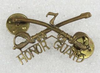 Army Collar Pin: 7th Cavalry Regiment Honor Guard Officer - Korea,  1950 
