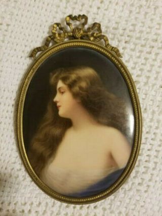 Hand Painted Oval German Porcelain Plaque,  Possibly Kpm,  Circa 1900 - Stunning