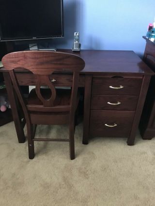 Amish Built Oak Desk With Cherry Finish,  Dovetail Draws And Chair.
