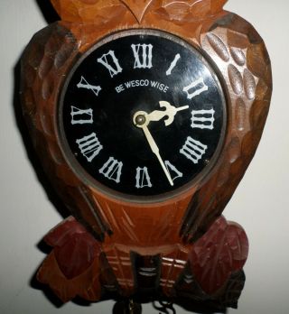 LARGE RARE MOVING EYES HAND CARVED WOOD OWL WEIGHT DRIVEN WALL CLOCK 3