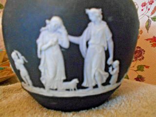 Wedgwood Black Jasperware Biscuit Barrel / Cookie Jar Circa 1870 Rare Pristine 12