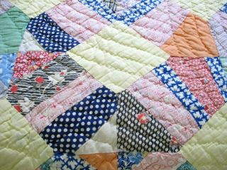 QUEEN Vintage Feed Sack Hand Pieced & Quilted THE HOUSE THAT JACK BUILT Quilt 8