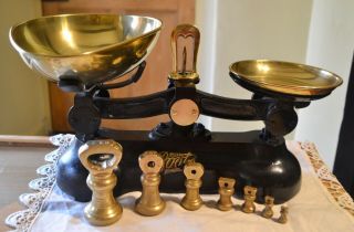 Vintage English Kitchen Scales Black Boots Cash Chemists 7 Brass Bell Weights 2