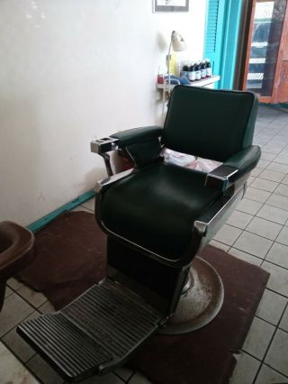 Vintage Belmont Barber Chair 3