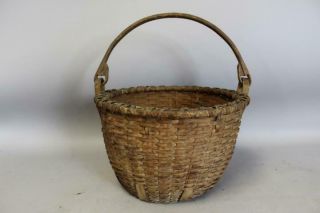 VERY RARE LARGE 19TH C SWING HANDLE BASKET IN THE BEST GRUNGY SURFACE 2