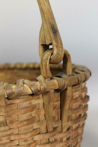 VERY RARE LARGE 19TH C SWING HANDLE BASKET IN THE BEST GRUNGY SURFACE 5