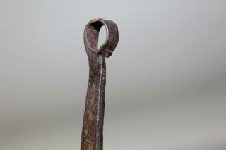 A RARE 17TH C PILGRIM PERIOD ENGLAND WROUGHT IRON SPATULA IN OLD SURFACE 8