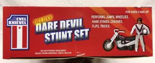 Evel Knievel - Deluxe Dare Devil Stunt Set - Factory with - 2006 6
