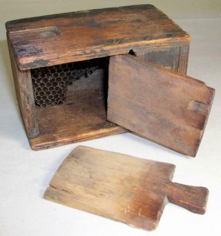 Antique Wooden Queen Bee Box Apiary Beekeeping Primitive Country Farmer Made 8