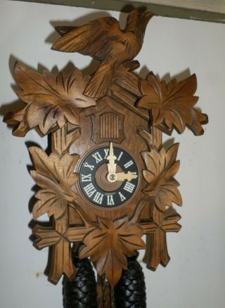 GERMAN BLACK FOREST DEEPLY HAND CARVED 8 DAY CUCKOO CLOCK 11