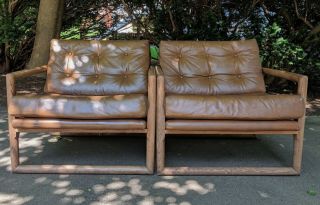 Mid Century Milo Baughman Lounge Chairs Thayer Coggin leather oak 2