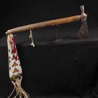 Antique Lakota Tomahawk With Drop - Rosebud Sioux Tribe - 1860 - 1890 -