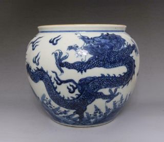 Antique Porcelain Chinese Blue And White Dragon Pot Jar Kangxi Marked