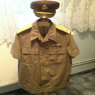 Hungary Leutnant General,  Uniform 1970 - 1990,  Cap,  2 Shirts,  EU shipm.  USD 30 3