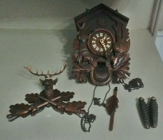 Vintage Black Forest,  Hunter Style Cuckoo Clock Germany Karlsruhe 856