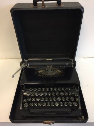 Shape— 1935 Antique L.  C.  Smith & Corona Standard Portable Typewriter
