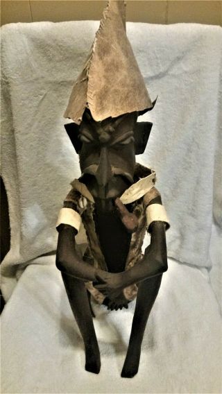 Vintage 18.  5 " Hand Carved Wood Man Statue African Tribal Figure Totem