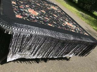 Antique 19th / 20th C Chinese Cantonese Mantilla Embroidered Silk Piano Shawl 11