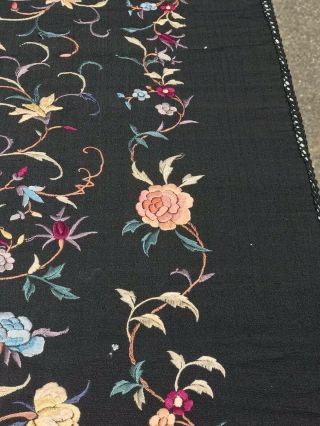 Antique 19th / 20th C Chinese Cantonese Mantilla Embroidered Silk Piano Shawl 9