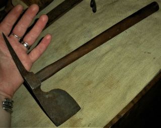 Antique C.  1780 - 1880s Spiked Tomahawk Belt Ax Handle Vafo