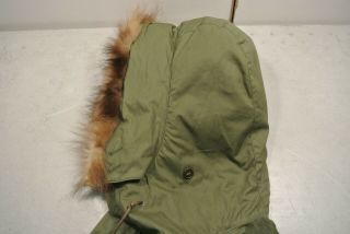 Korean/Vietnam Era Bureau of Aeronautics US Navy Parka Hood Muskrat Fur (6125) 4