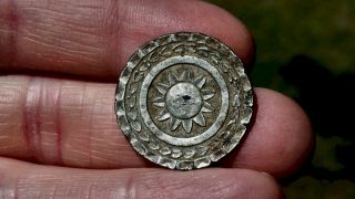 Revolutionary War - Dug 18th Century Silvered Designed Button