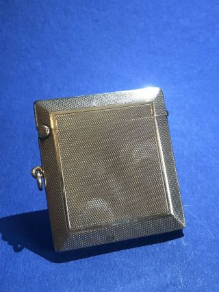 9ct Gold Engine Turned Vesta Case - 1927 - Charles Packer & Co Ltd - 34.  5g 6