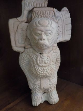 Pre - Colombian Hand - Sculpted Terracotta Priest (700 B.  C - 1200 A.  D)