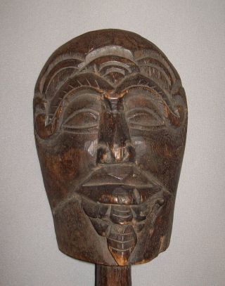 Old Vtg Ca 1930s Hand Carved Wood Tribal Mask on Handle Papua Guinea Oceanic 2