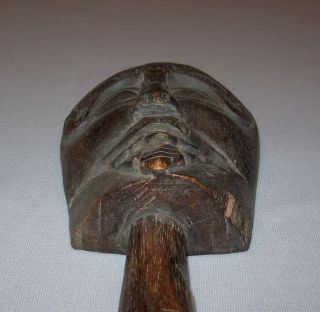 Old Vtg Ca 1930s Hand Carved Wood Tribal Mask on Handle Papua Guinea Oceanic 4
