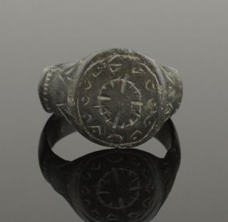Ancient Roman Bronze Ring - Circa 2nd Century Ad 031