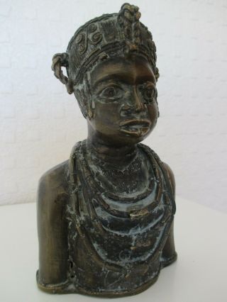 Fine Old African Benin Bronze Figure of a Young King - Oba - Tribal Art 6
