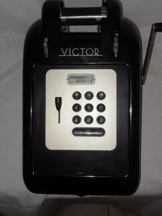 Vintage Bakelite Victor 6 row hand crank adding machine 7
